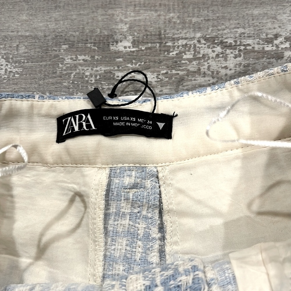 Zara Structured Shorts - Picture 10 of 13